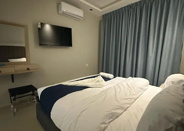 Aladnan Hotel